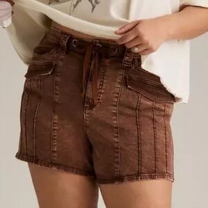 NWT Torrid Festi High-Rise Utility Short size 20
